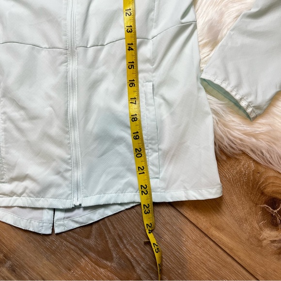 Brooks Canopy Jacket. Ice Blue. Size XSmall. EUC. - Picture 14 of 16
